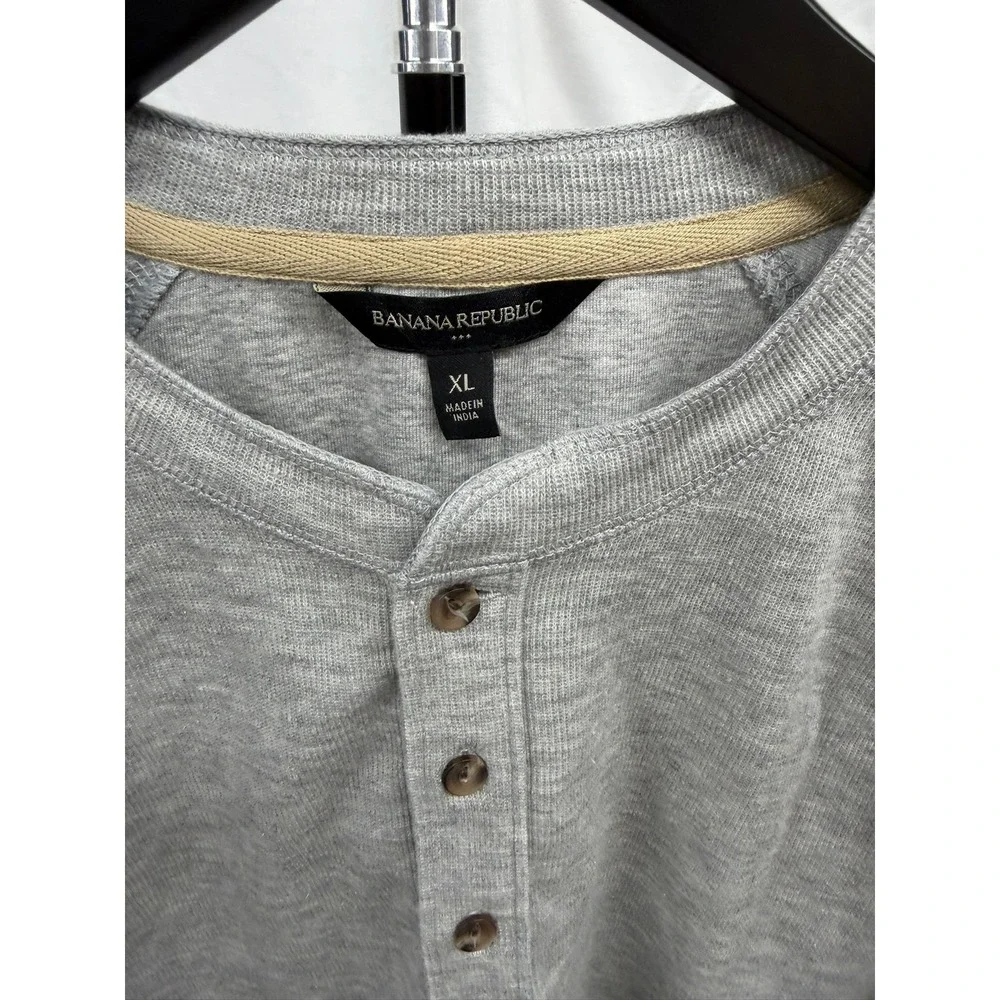 Banana Republic NEW Men's XL Heather Grey Long Sleeve Double Knit Henley Shirt